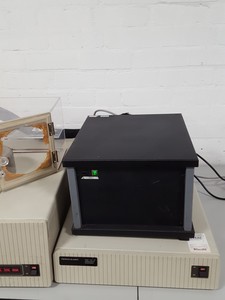 Thumbnail image of Perkin Elmer DSC 7 Differential Scanning Calorimeter, TAC 7/3 Controller Labl