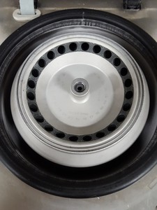 Thumbnail image of Hettich EBA-12R Refrigrated Benchtop Centrifuge + Rotor Lab