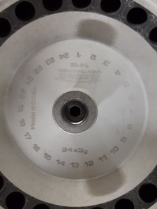 Thumbnail image of Hettich EBA-12R Refrigrated Benchtop Centrifuge + Rotor Lab