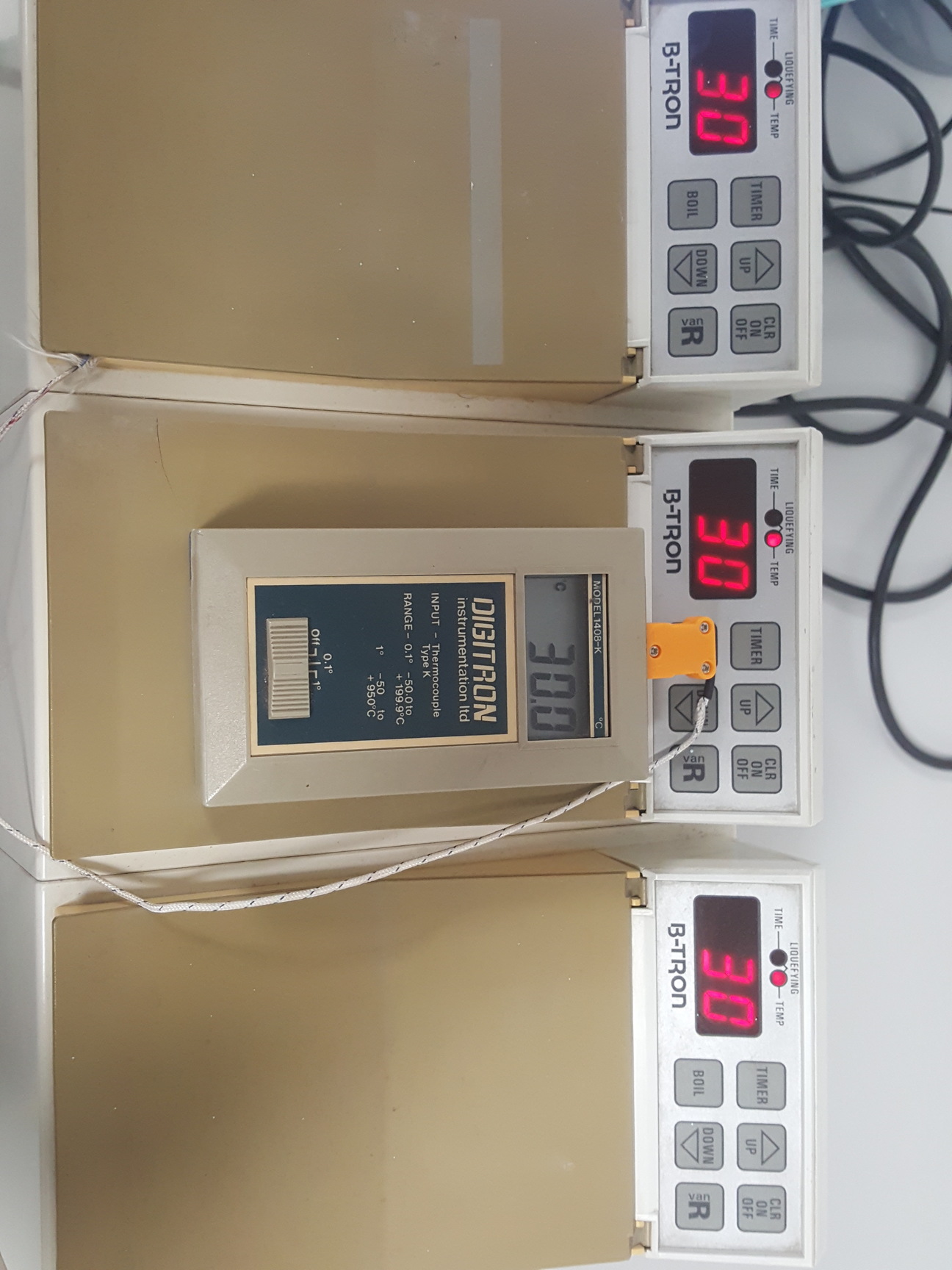 Image of B-Tron 301 3-Bath Hydroprocessor System Lab Van R Dental