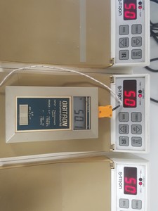 Thumbnail image of B-Tron 301 3-Bath Hydroprocessor System Lab Van R Dental