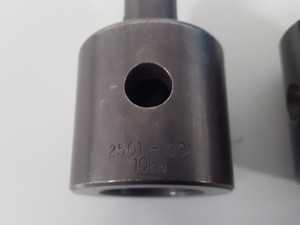 Thumbnail image of Instron Tensile Testing Loadcell to Grip Adapters & Jaws, Grips 10kn 100kN Lab