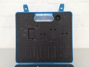 Thumbnail image of Instron Tensile Testing Loadcell to Grip Adapters & Jaws, Grips 10kn 100kN Lab