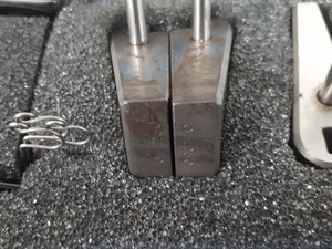 Thumbnail image of Instron Tensile Testing Loadcell to Grip Adapters & Jaws, Grips 10kn 100kN Lab