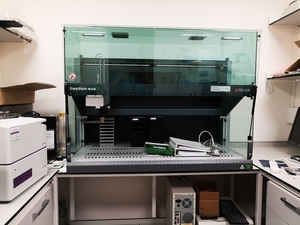 Thumbnail image of Tecan Freedom Evo-2 150 Base + Software & Dongle Automated Liquid Handler Lab