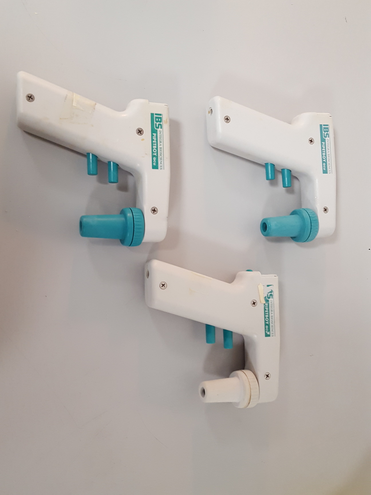 3x Integra Biosciences Pipetboy Pipette Controller Lab