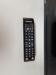 Thumbnail image of Samsung ED32C LH32EDC 32" Professional HD LCD Display - Spares Repairs