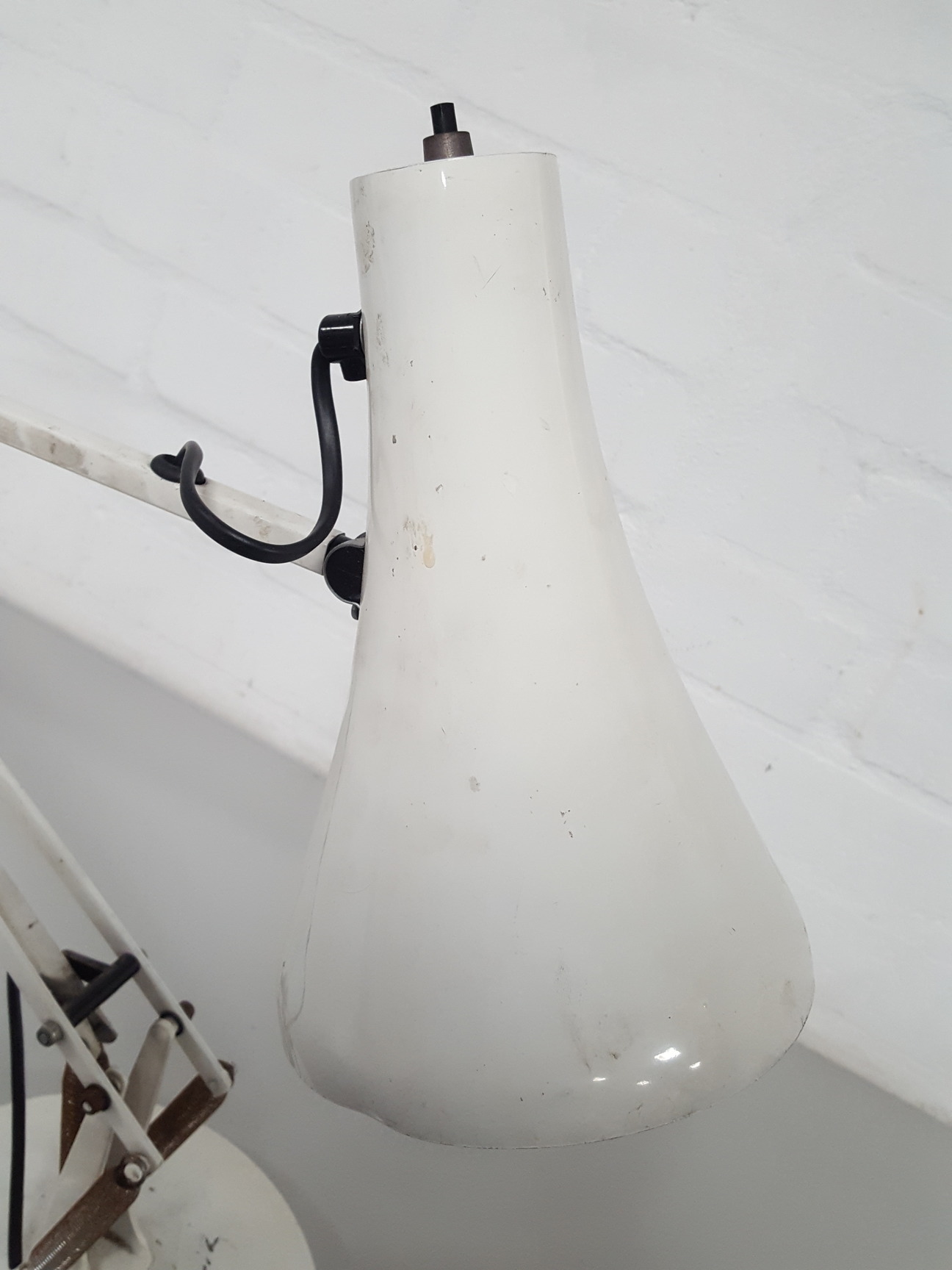 Image of Anglepoise White Flexible-Arm Office Desk Lamp Upcycle