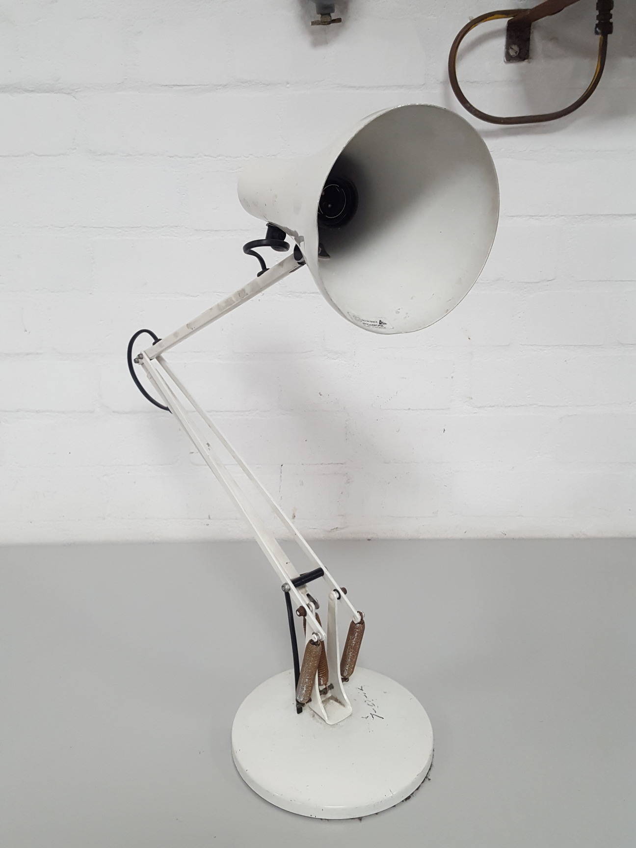 Image of Anglepoise White Flexible-Arm Office Desk Lamp Upcycle