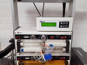 Thumbnail image of Pharmacia Biotech FPLC 1x UV-M II Detector, 2x P-500 Pumps, 1x Frac-100, Lab