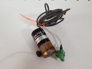 Thumbnail image of Pharmacia Biotech FPLC 1x UV-M II Detector, 2x P-500 Pumps, 1x Frac-100, Lab