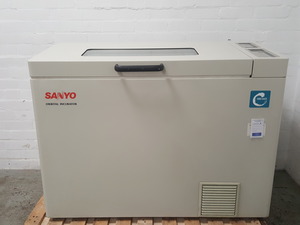 Thumbnail image of Sanyo Orbital Incubator IOX402.XX1.C