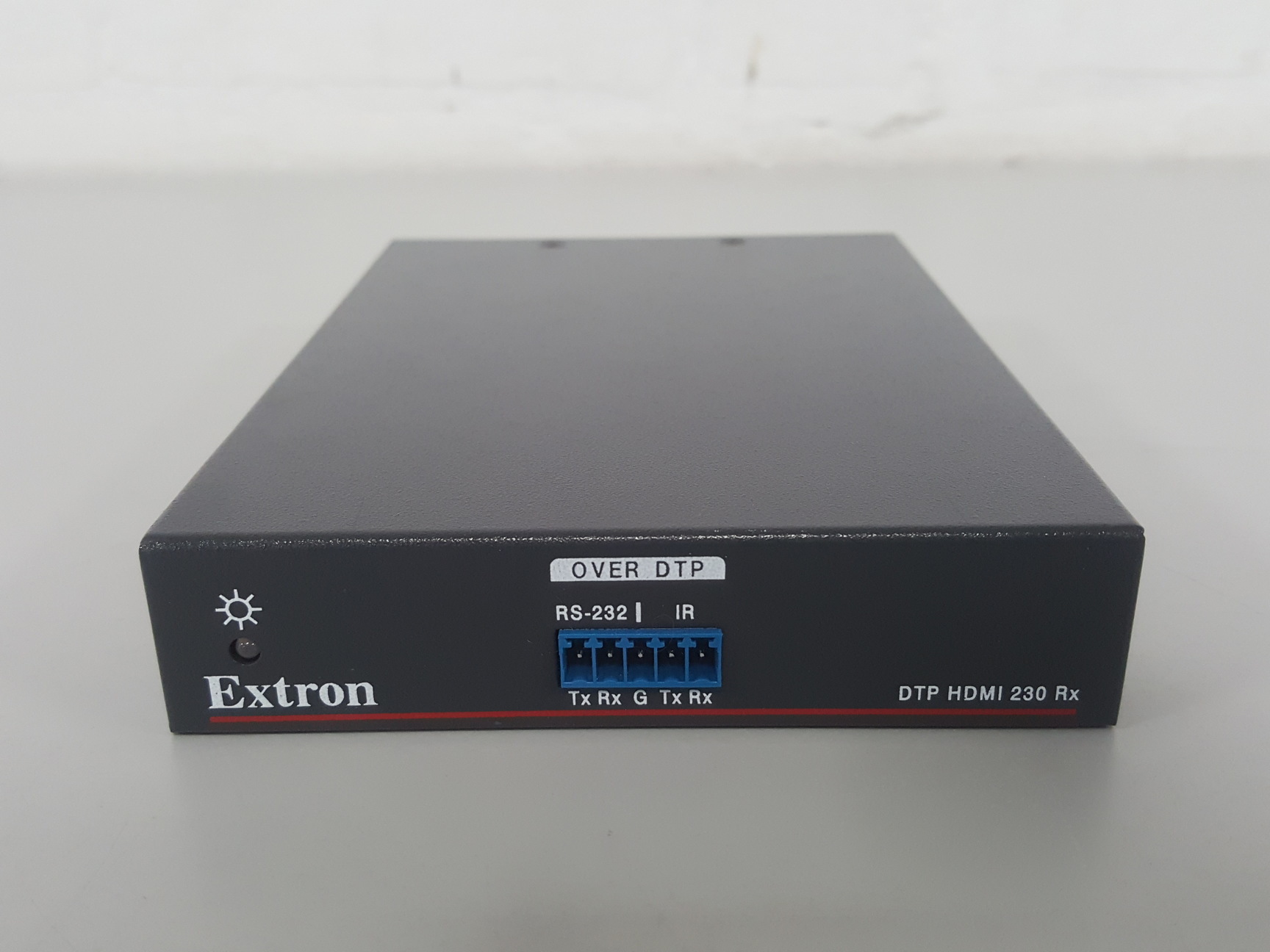 Image of 2x Extron DTP HDMI 230 Tx & DTP HDMI 230 Rx. Includes 1 x PSU & IEC cable