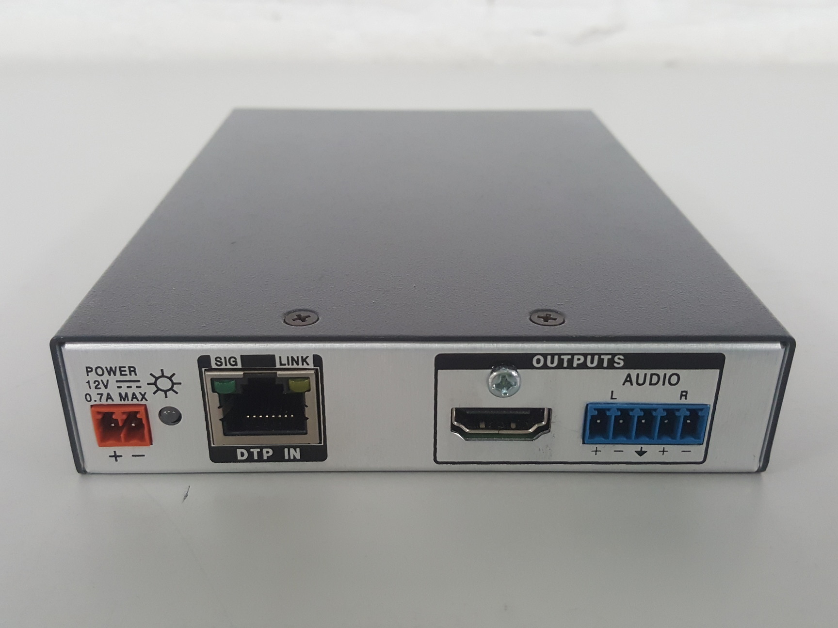 Image of 2x Extron DTP HDMI 230 Tx & DTP HDMI 230 Rx. Includes 1 x PSU & IEC cable