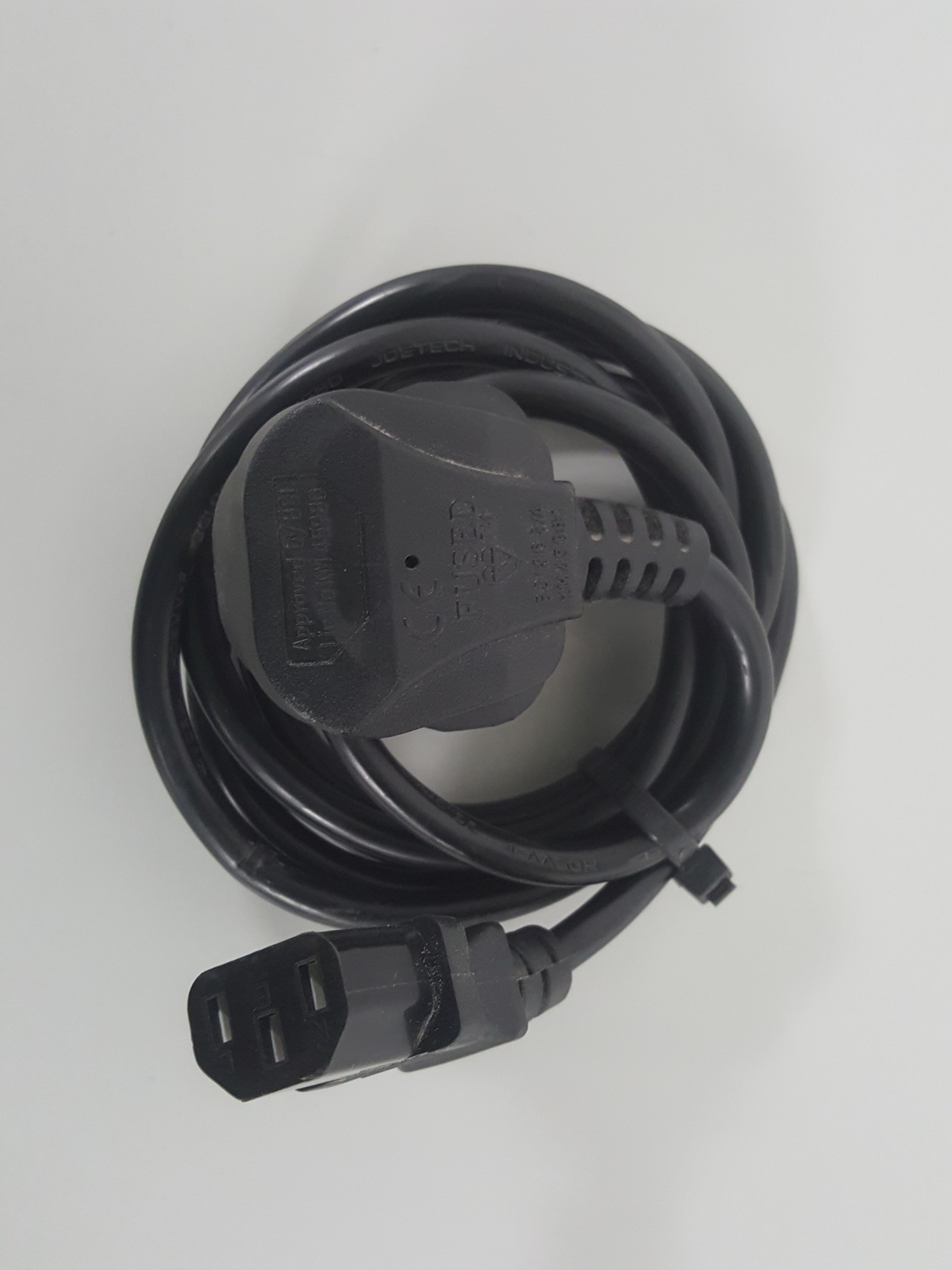 Image of 2x Extron DTP HDMI 230 Tx & DTP HDMI 230 Rx. Includes 1 x PSU & IEC cable