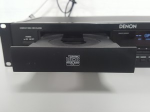 Thumbnail image of Denon DN-C615 Compact Disc MP3 Player AV 