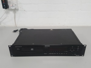 Thumbnail image of Denon DN-C615 Compact Disc MP3 Player AV Equipment