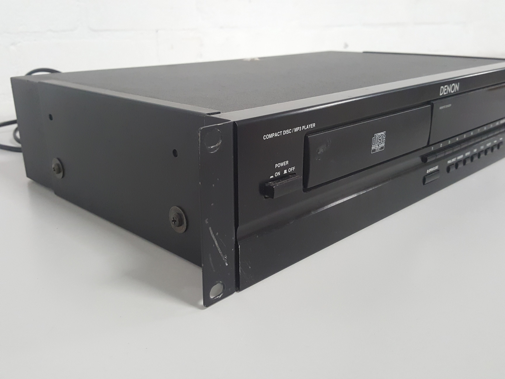 Compact Disc Mp3 Denon DN-C615 Compact Disc MP3 Player AV Equipment