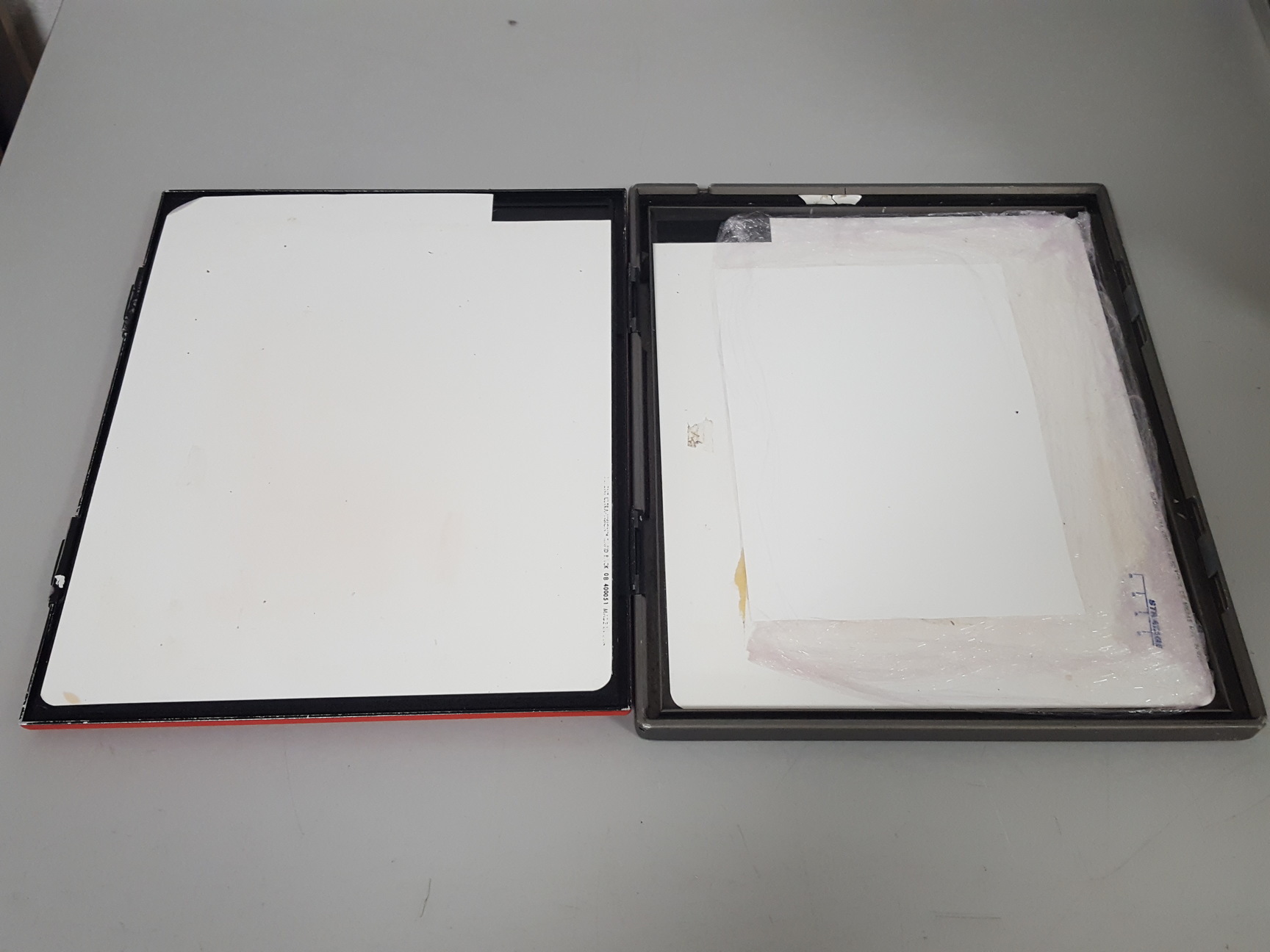 Image of 21x Electrophoresis Autoradiography Cassettes Lab