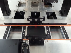 Thumbnail image of Packard BioScience MiniTrak V System 4 Plate Stacker, 6 Position Deck, Lab