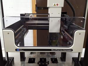 Thumbnail image of Packard BioScience MiniTrak V System 4 Plate Stacker, 6 Position Deck, Lab