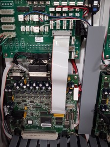 Thumbnail image of Packard BioScience MiniTrak V System 4 Plate Stacker, 6 Position Deck, Lab