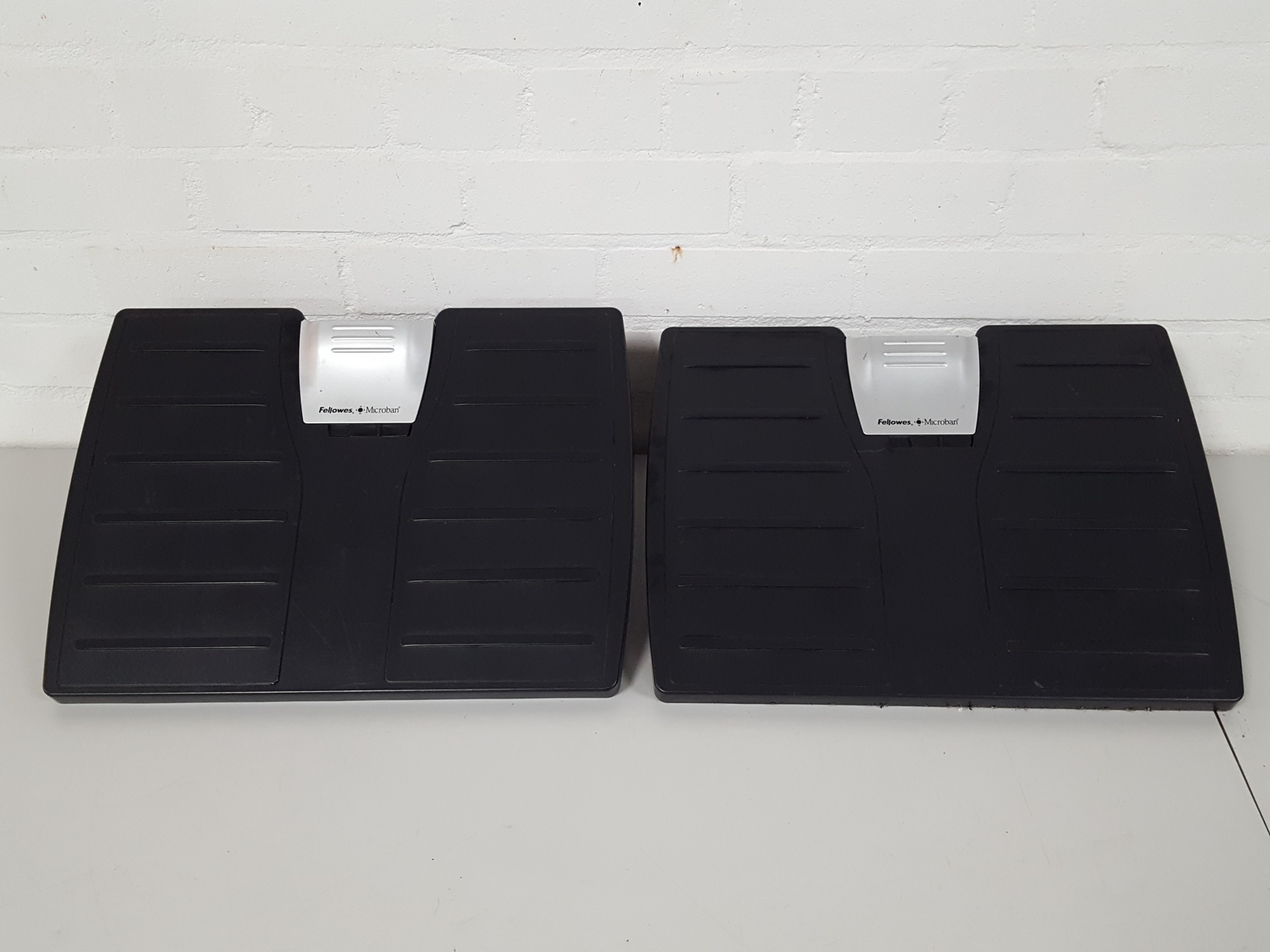 2x Fellowes Microban Foot Rests Office