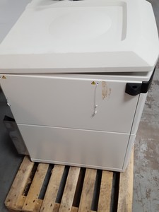 Thumbnail image of Thermo Scientific Sorvall LYNX 4000 Superspeed Centrifuge - Lab