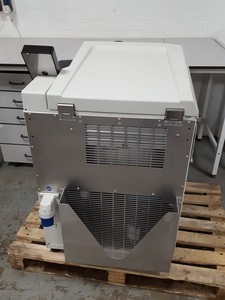Thumbnail image of Thermo Scientific Sorvall LYNX 4000 Superspeed Centrifuge - Lab