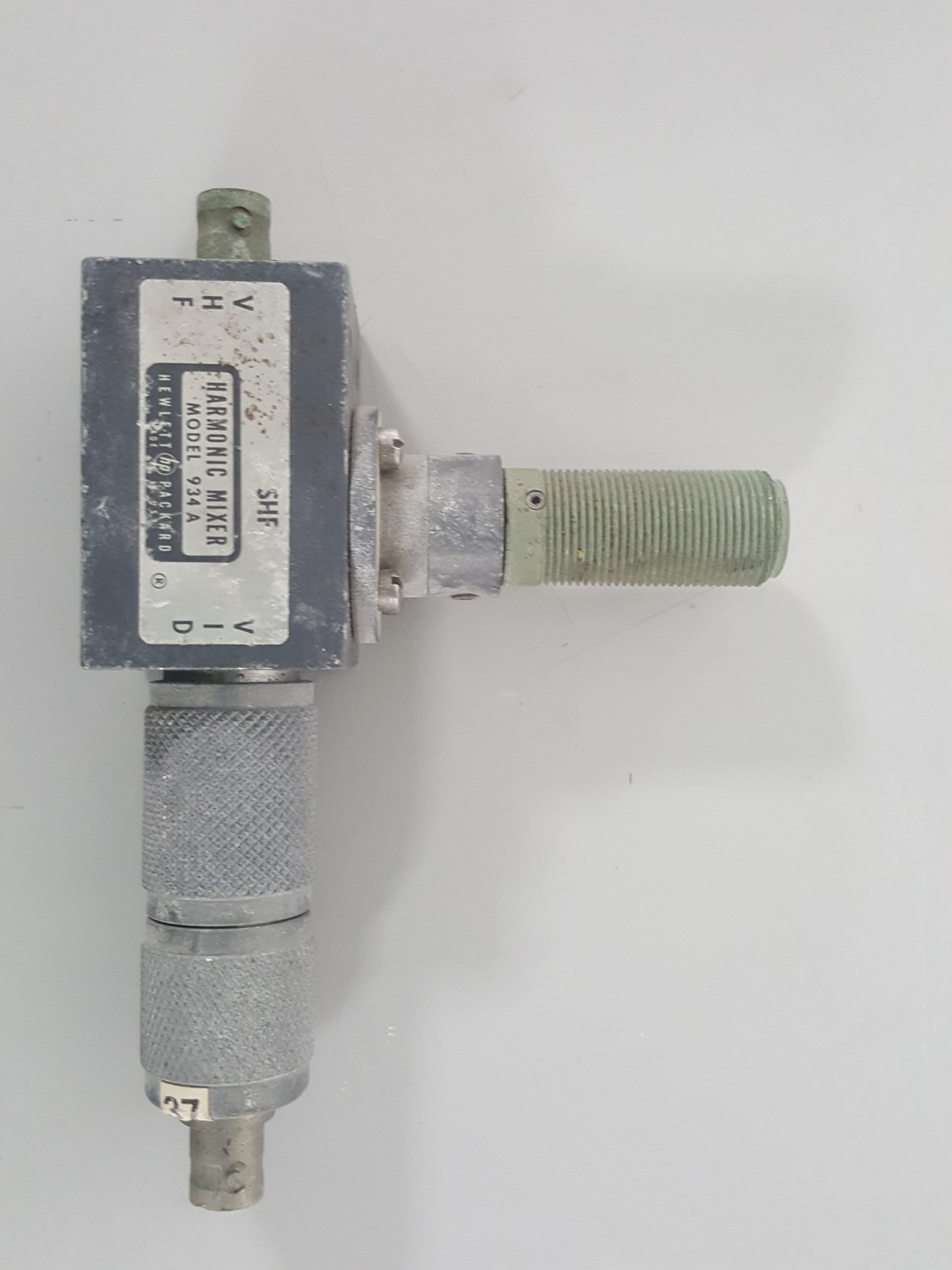 Image of HP Microwave Waveguide MX2928 Harmonic Mixer 934A Crystal Detectors R422A 11584A