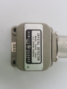 Thumbnail image of HP Microwave Waveguide MX2928 Harmonic Mixer 934A Crystal Detectors R422A 11584A