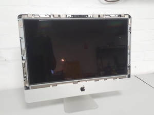 Thumbnail image of Apple 21.5" Inch iMac 2.5ghz Broken LCD (Spares & Repairs)