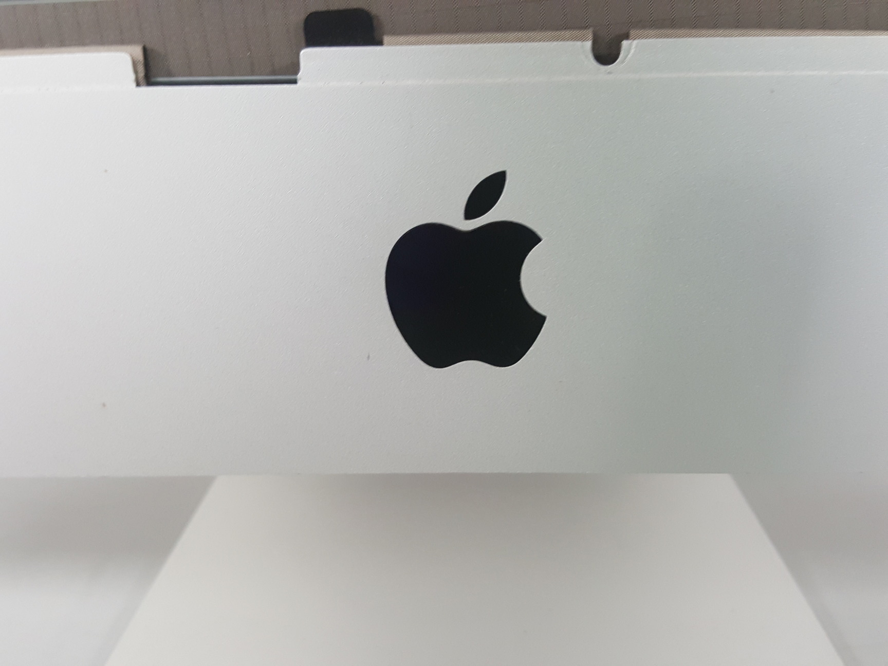Image of Apple 21.5" Inch iMac 2.5ghz Broken LCD (Spares & Repairs)