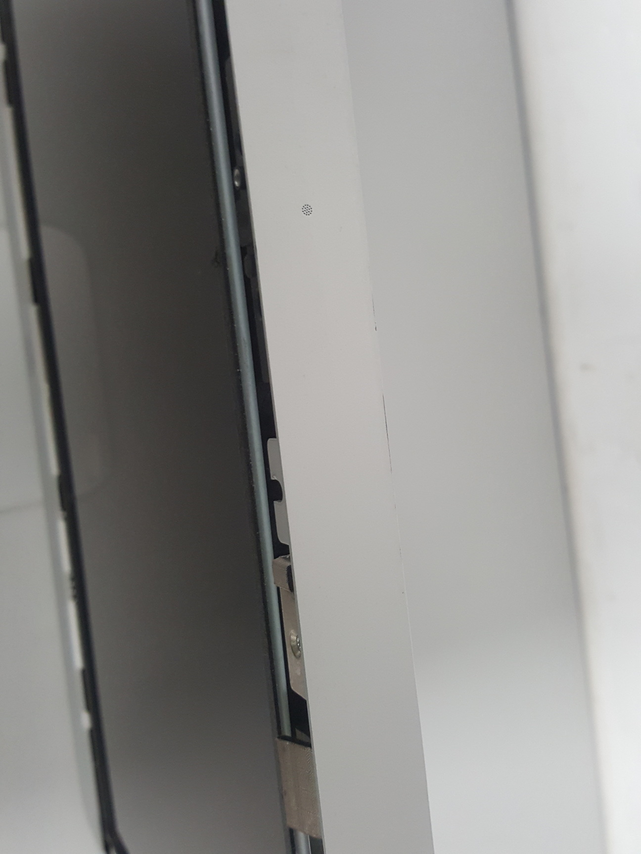 Image of Apple 21.5" Inch iMac 2.5ghz Broken LCD (Spares & Repairs)