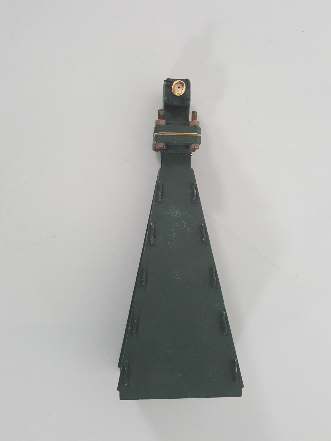 Image of FMI Flann Microwave 20240-20 Standard Gain Antenna Horn + Adapter Waveguide Tube