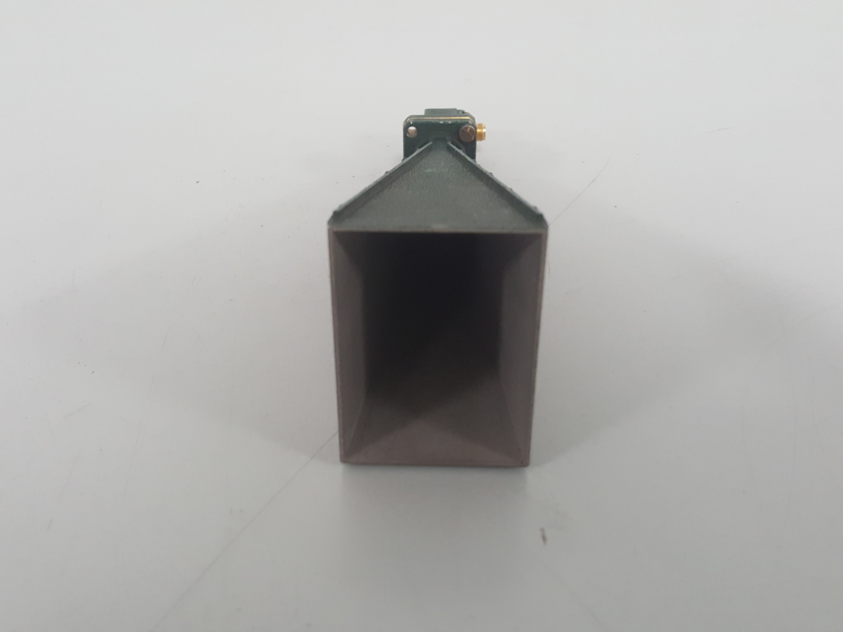 Image of FMI Flann Microwave 20240-20 Standard Gain Antenna Horn + Adapter Waveguide Tube