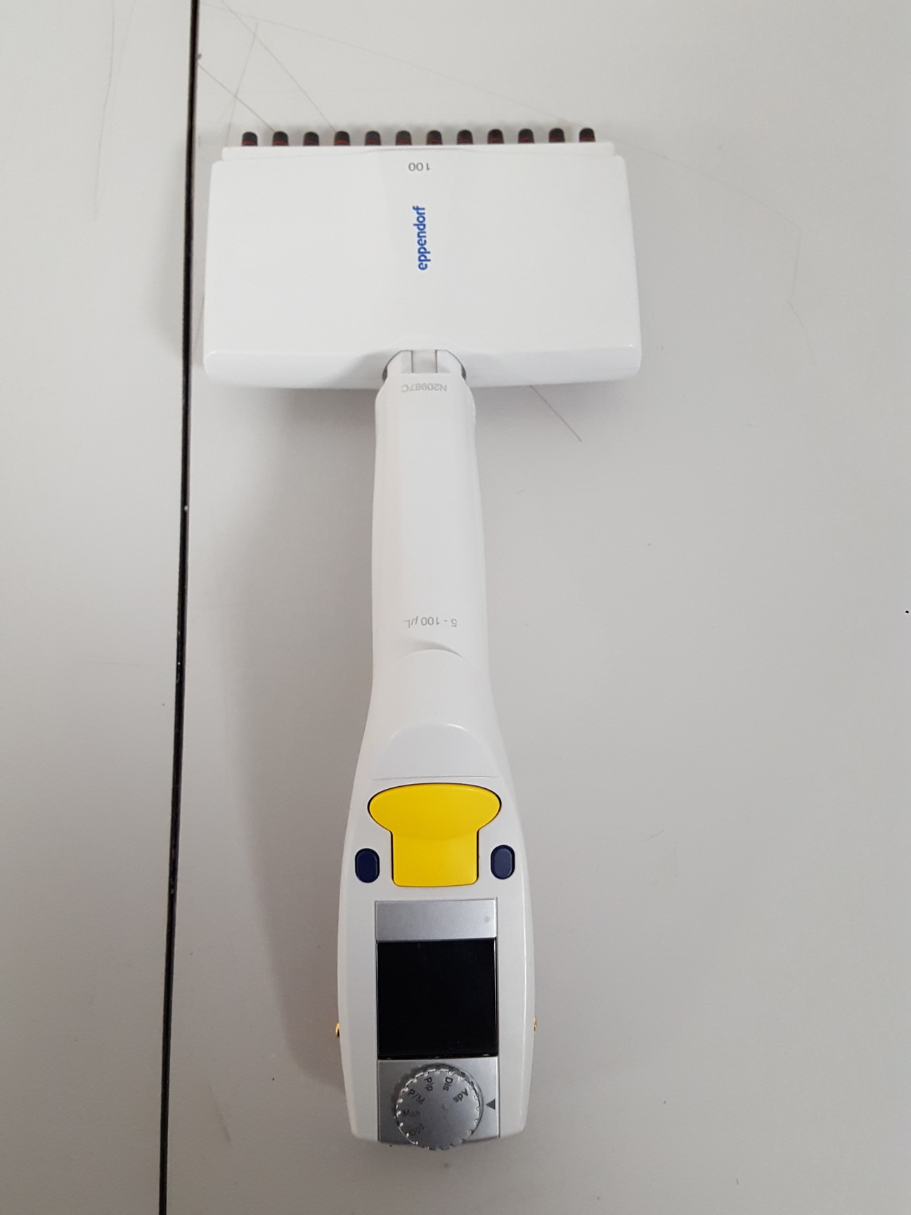 Image of 4x Electronic Pipettes Eppendorf Multi Channel 0.5-10ul & 5-100uL, Bibbyjet Pro