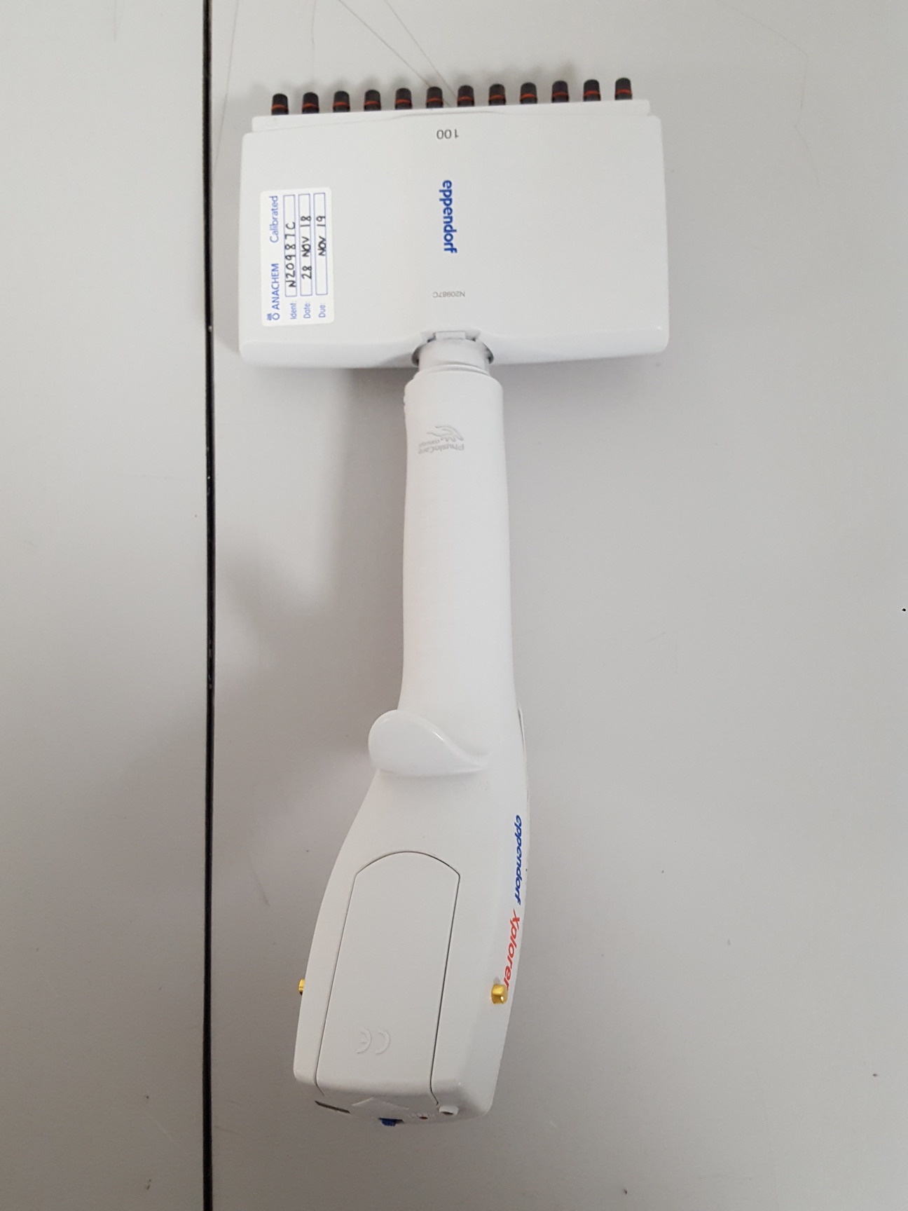 Image of 4x Electronic Pipettes Eppendorf Multi Channel 0.5-10ul & 5-100uL, Bibbyjet Pro