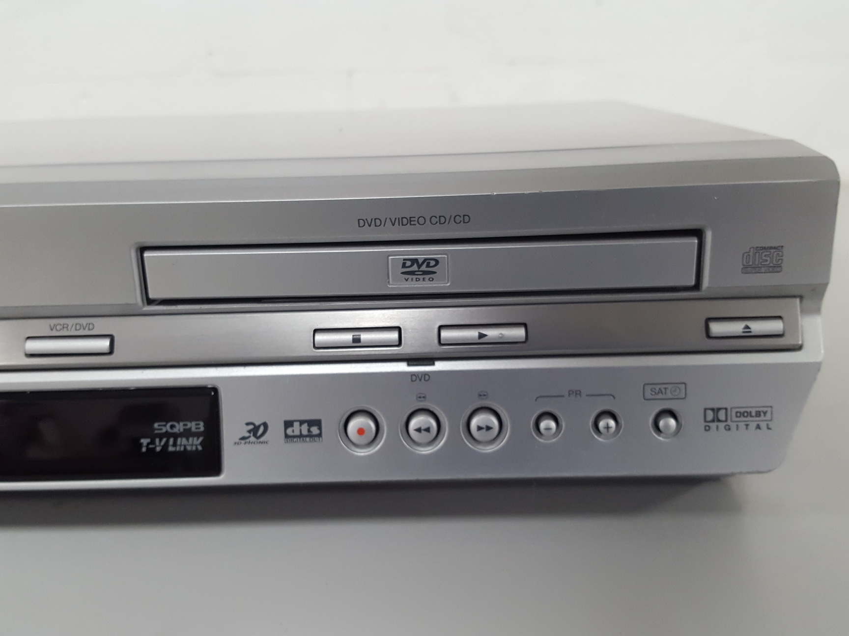 Image of JVC HR-XV31EK DVD / VHS Player Combo VCR Player
