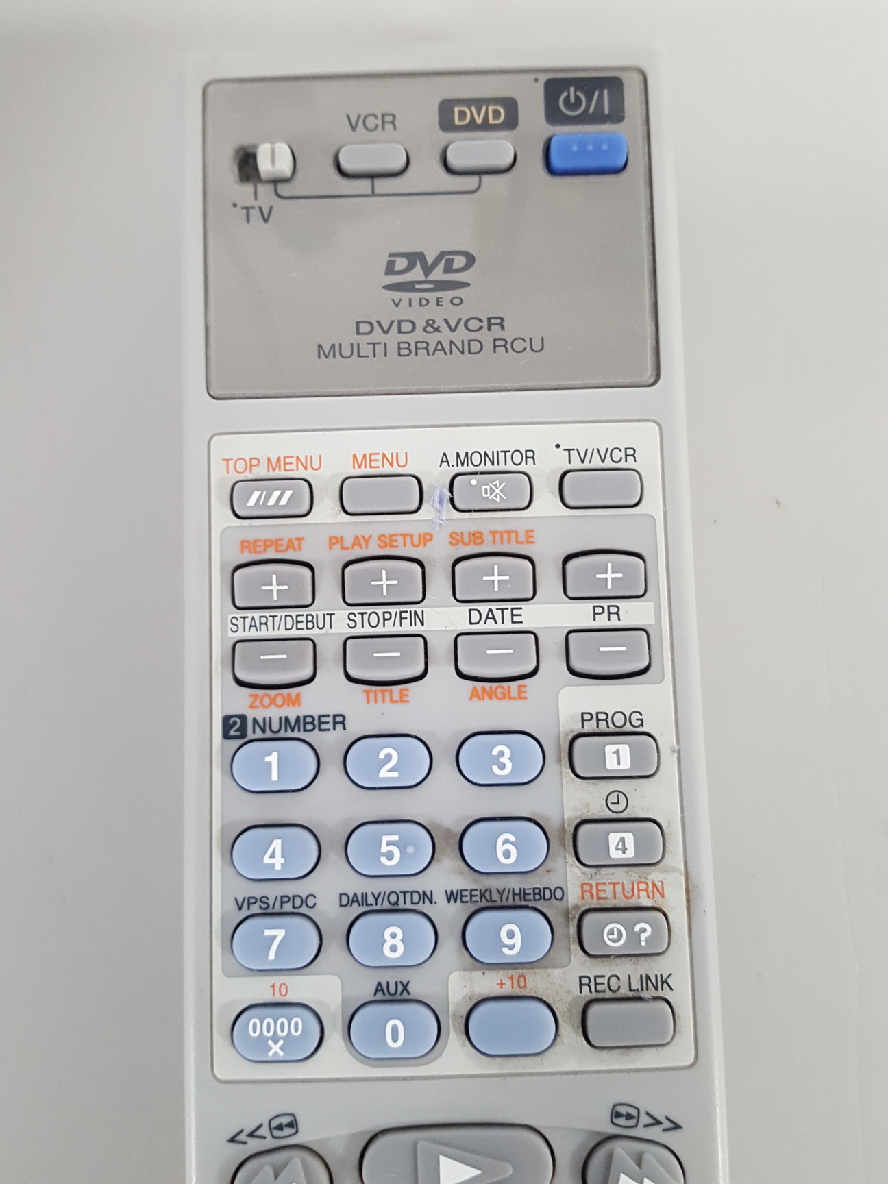 Image of JVC HR-XV31EK DVD / VHS Player Combo VCR Player