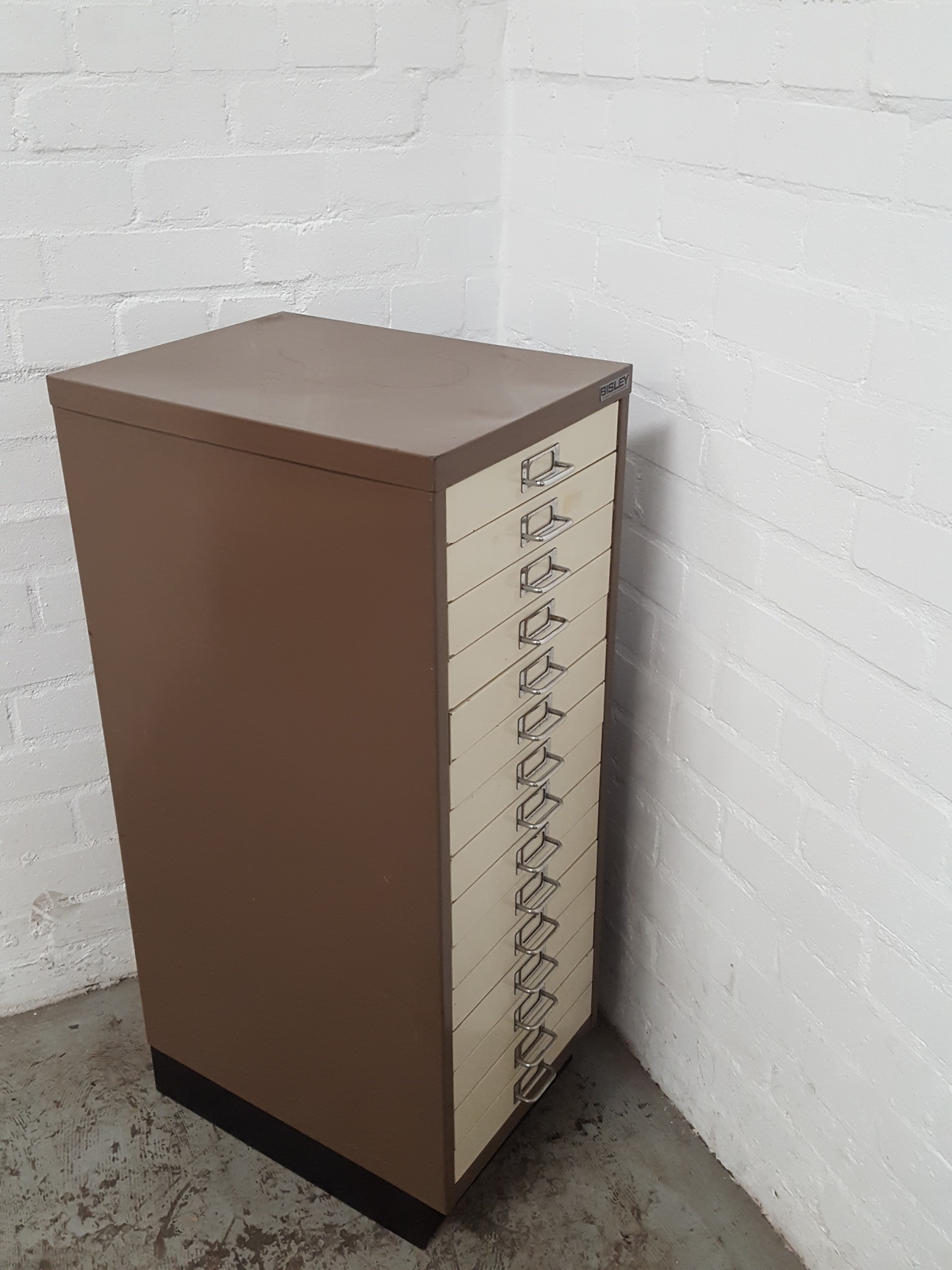 Image of Bisley 15 Drawer Office Filing Cabinet Workshop Small Parts Office Metal