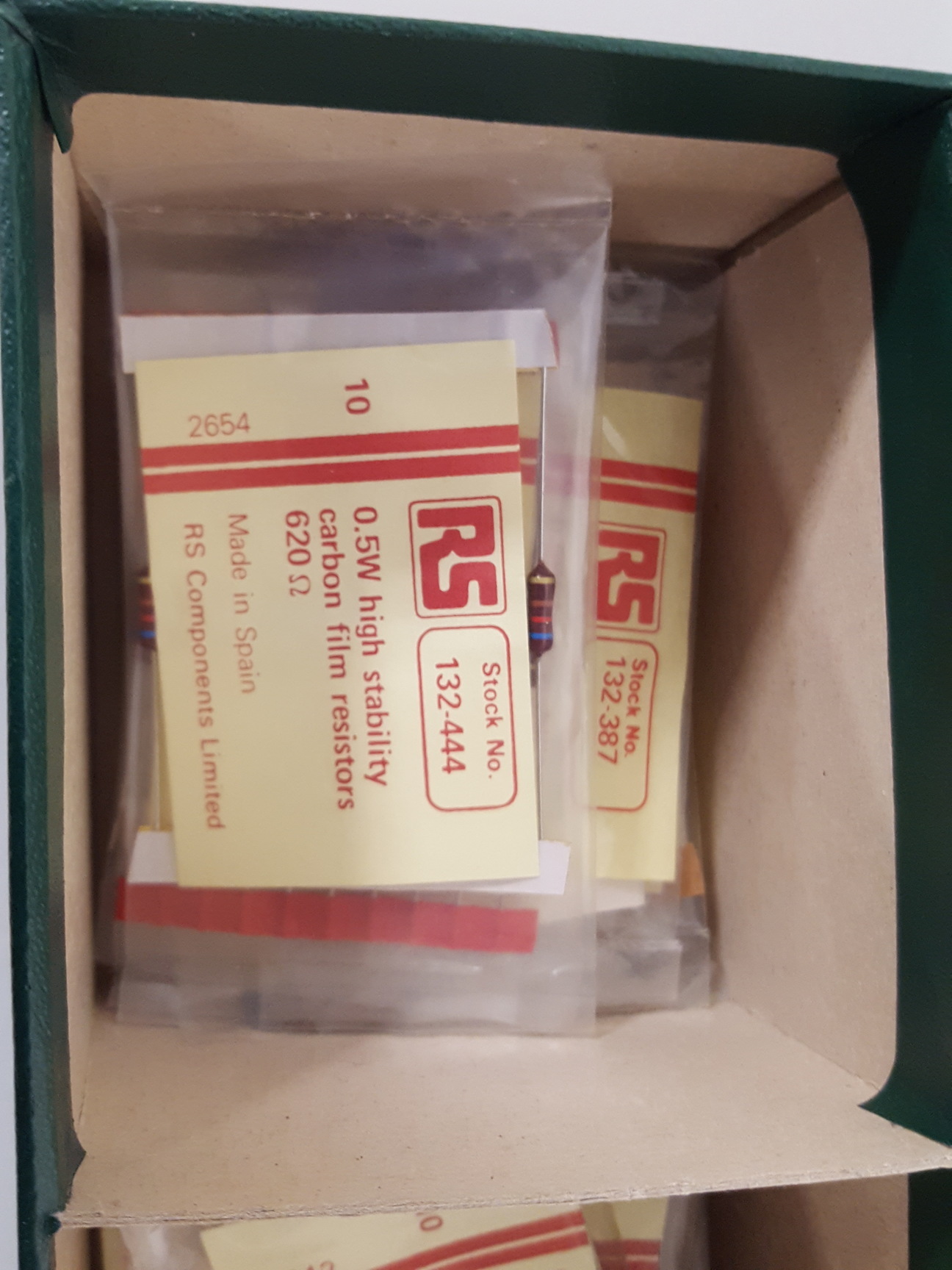 Image of Lot of 25x Vintage RS Brand New Resistors Electronics