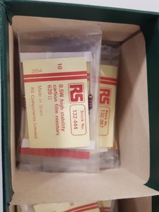 Thumbnail image of Lot of 25x Vintage RS Brand New Resistors Electronics