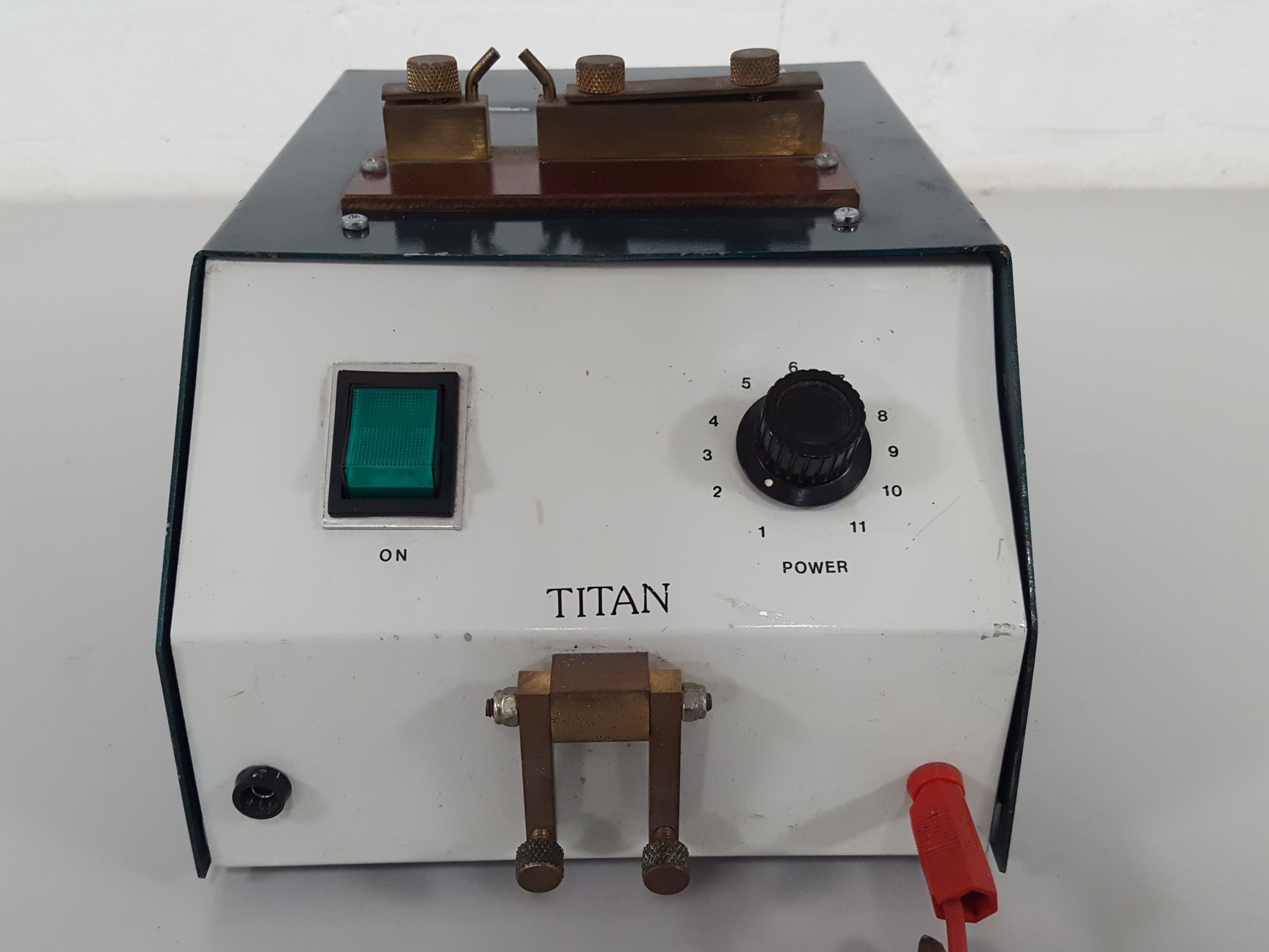 SMW Titan Banbury Dental Welding Machine Lab