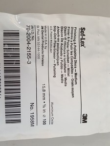 Thumbnail image of 100x 3M Sof-Lex Medium Finishing and Polishing Discs Dental 1958M 