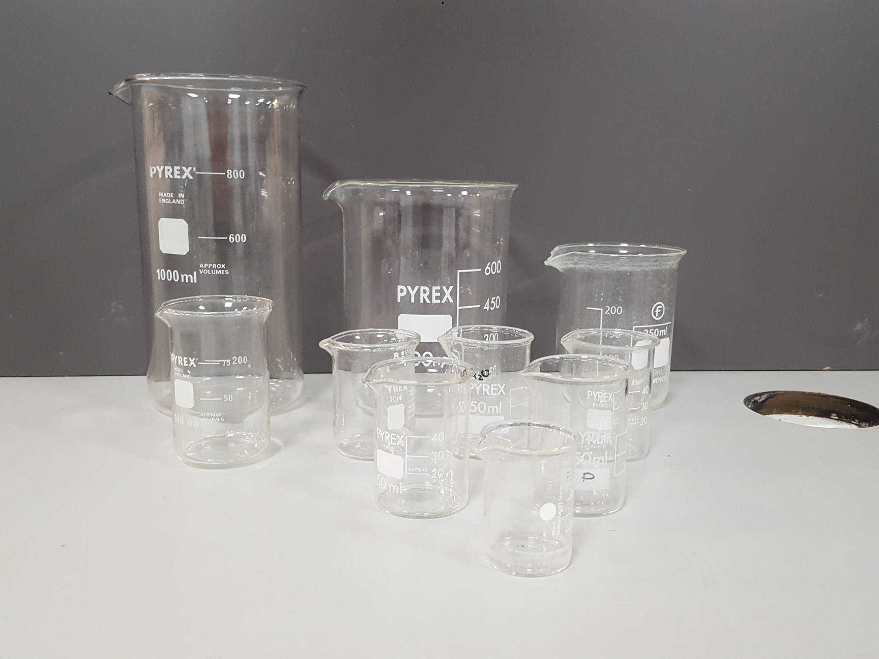 10x Pyrex Measuring Beakers Lab Glassware Glass 2236