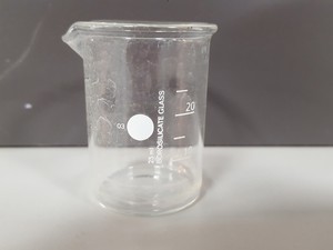 Thumbnail image of 10x Pyrex Measuring Beakers Lab Glassware Glass