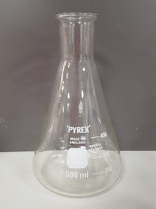 Thumbnail image of 14x Pyrex Lab Glassware Flat Bottomed Measuring Flasks, Boiling Flask, Duran Lab