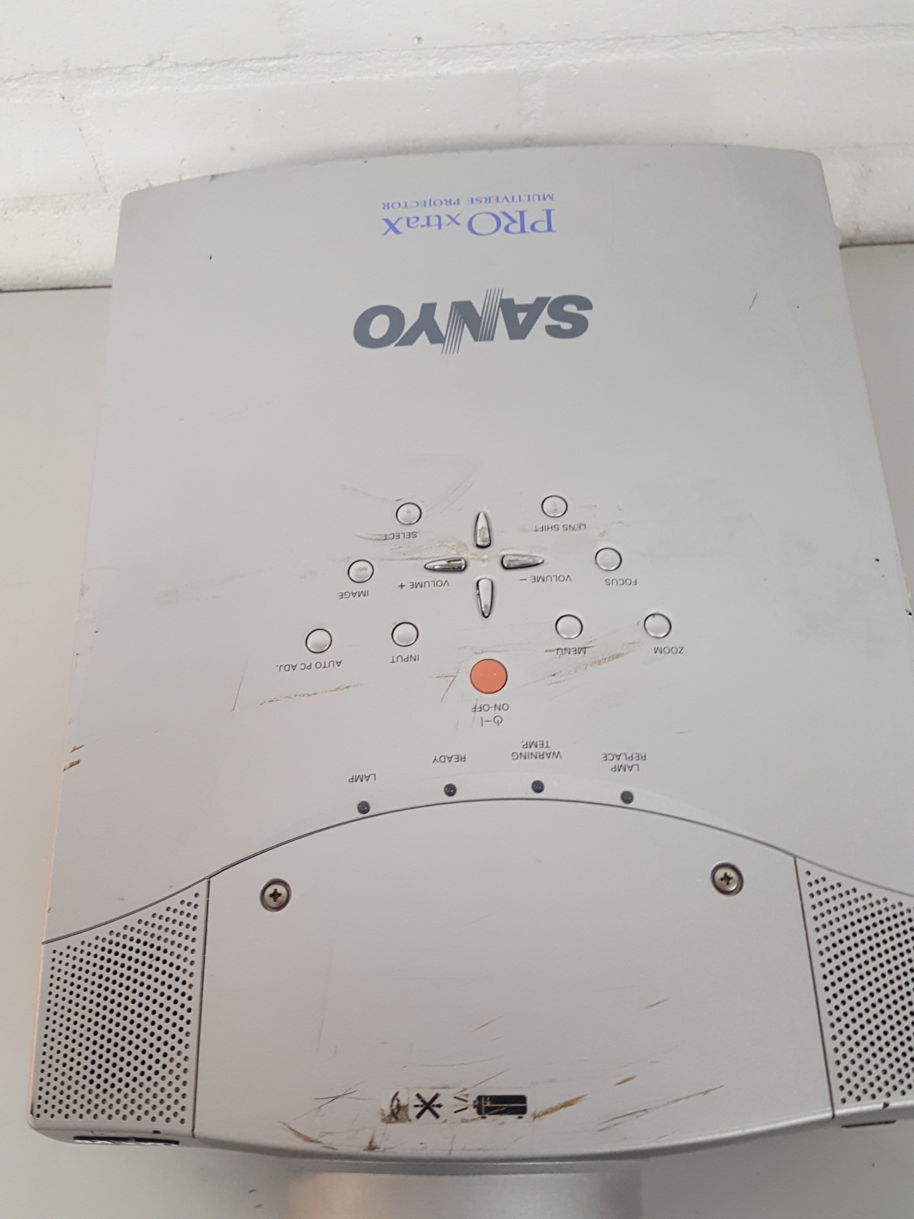 Image of Sanyo Pro xtraX Multiverse Projector PLC-XP55