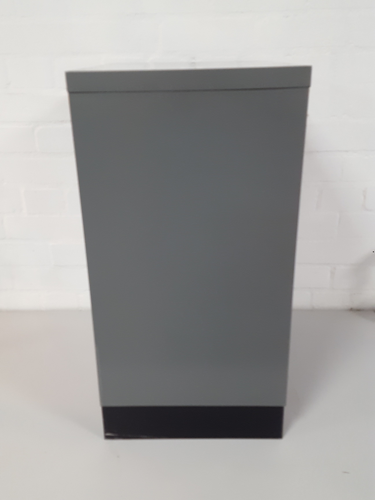 Image of Bisley 10 Drawer Office Filing Cabinet Workshop Small Parts Office Metal